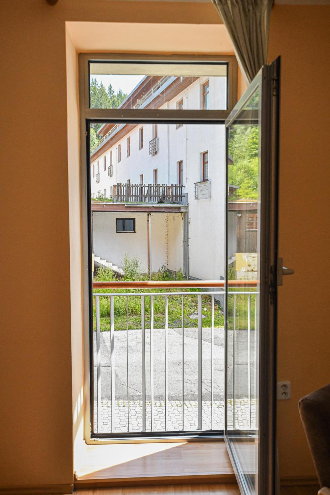 Apartmany Ados Harrachov Eksteriør bilde